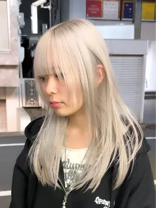ロング カラー ブリーチ　ハイトーン 特化🌈フジタハルキのヘアスタイル