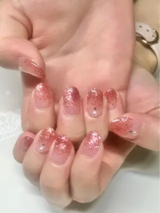 ネイル 新宿ネイルサロン ジェミディローサのネイルデザイン