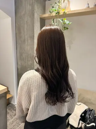 ロング ハガ コトコのヘアスタイル