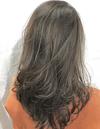 ミディアム カラー 北間 寛哉のヘアスタイル