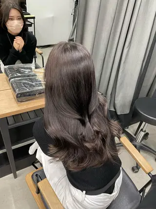 ロング 伊藤 莉奈　韓国ヘアのヘアスタイル