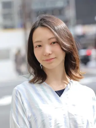 セミロング ヘアアレンジ ❇️安達 優心❇️ レイヤー/艶髪特化のヘアスタイル