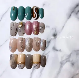 ネイル ﾈｲﾙﾙｰﾑﾘｯｶ 𝐦𝐚𝐲𝐮のネイルデザイン