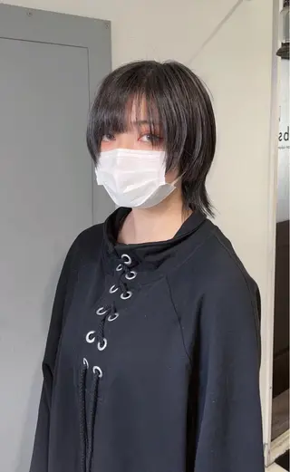 ショート ウルフ/レイヤー /パーマ/島田陽稀のヘアスタイル