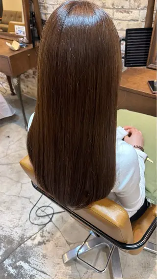 ロング カラー 七井 香奈 (なないかな)のヘアスタイル