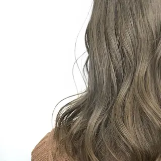 ミディアム カラー ✴︎赤み除去カラー daichi✴︎のヘアスタイル