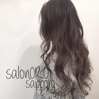ロング カラー 池田 真由美のヘアスタイル