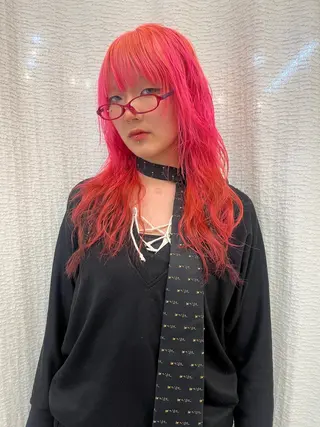 カラー ✨ブリーチカラー特化 美容師/なぎさのヘアスタイル