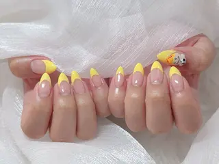 ネイル Moon's🌙🪄 Shioriのネイルデザイン