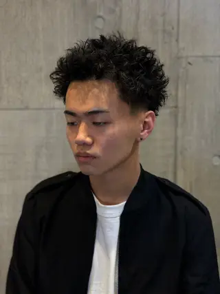 パーマ メンズ ワタナベ ソウタのヘアスタイル