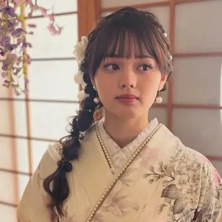 ヘアアレンジ 玉城 里奈の眉毛・アイブロウイメージ