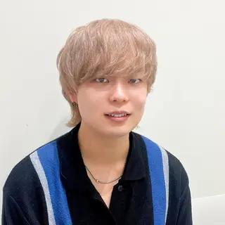 ミディアム カラー メンズ 🩵ブリーチカラー 🐈MIORI🩵のヘアスタイル