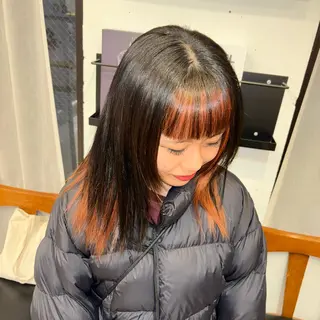 カラー 新原 陽那のヘアスタイル