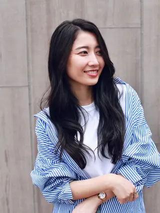 ロング カラー コバヤシ リョウのヘアスタイル