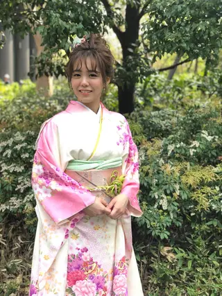 セミロング ヘアアレンジ Primus ﾌﾟﾘﾑｽのマツエク・マツパデザイン