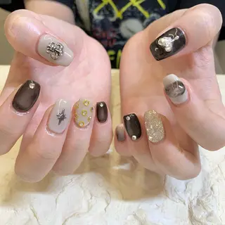 ネイル マキノ ユイのネイルデザイン