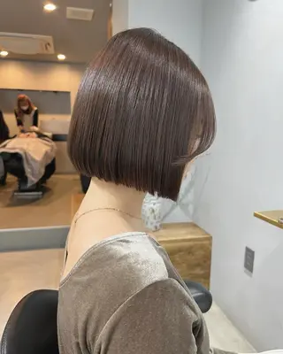 ミディアム カラー akane/ボブ /ブラウンベージュのヘアスタイル