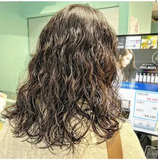 ロング パーマ 松田 百花のヘアスタイル
