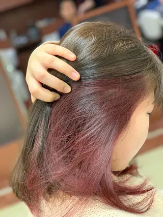 ミディアム カラー 飯田 真澄のヘアスタイル