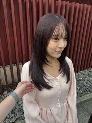 ロング 渡邊 百咲のヘアスタイル
