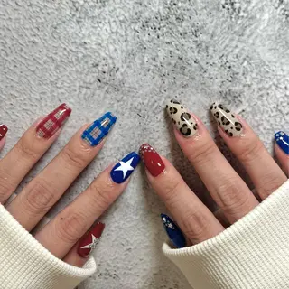 ネイル elu船橋 SAKURAのネイルデザイン