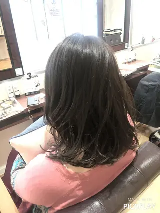 ミディアム カラー Kazu .Kのヘアスタイル