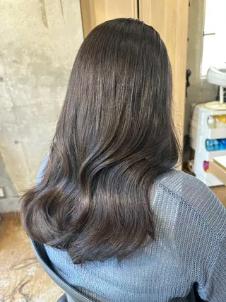 ロング カラー DAIKIベージュ 🍂レイヤーカットのヘアスタイル