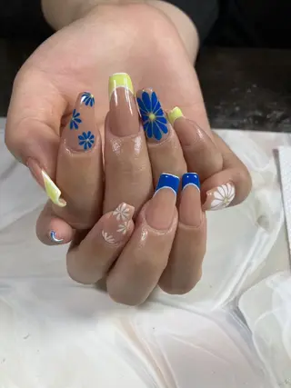 ネイル IWAMOTO Aのネイルデザイン