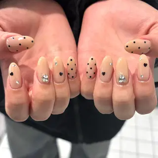 ネイル eight横浜☁️ くまべのネイルデザイン