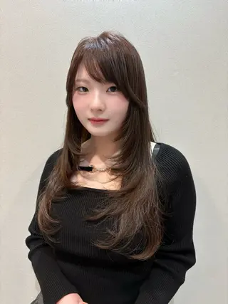 ロング 赤池 日菜子のヘアスタイル