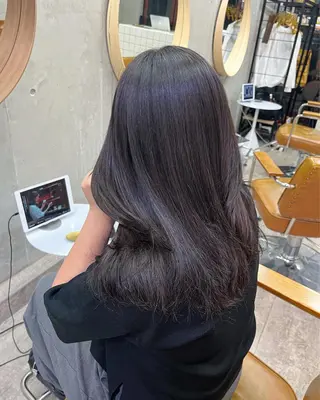 セミロング 🤎𝐌𝐚𝐨⌇ お悩み解決美容師🤎のヘアスタイル