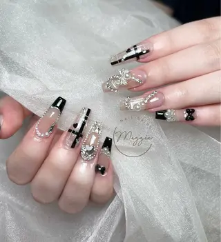 ネイル Maggie Nail🦩のネイルデザイン