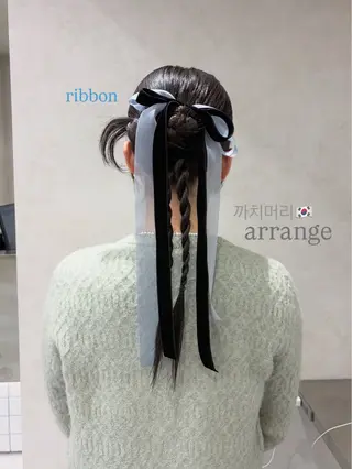 ヘアアレンジ monaヘアアレンジ 🎀/お呼ばれのヘアスタイル