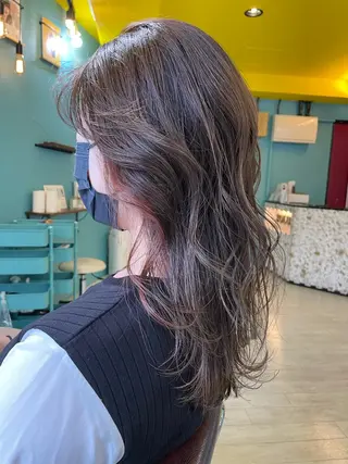 ロング 末石 智のヘアスタイル