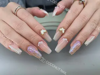 ネイル 神田 ココナッツのネイルデザイン