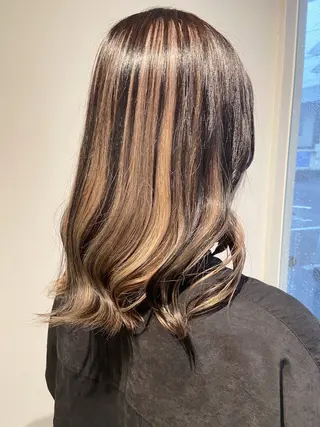 セミロング カラー 🎀安藤 綾伽のヘアスタイル