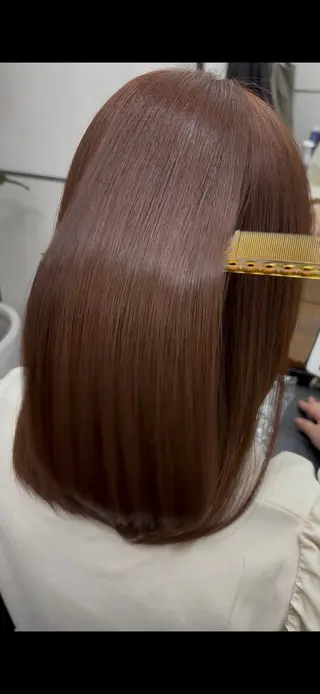 セミロング 美艶カラー 髪質改善 似合わせカット 銀座のヘアスタイル