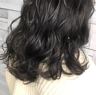 カラー attrait店長/ 柿本理沙のヘアスタイル