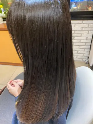 ロング 峯村 亜希のヘアスタイル