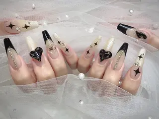 ネイル I-nailロング /ワンホン/キラキラのネイルデザイン