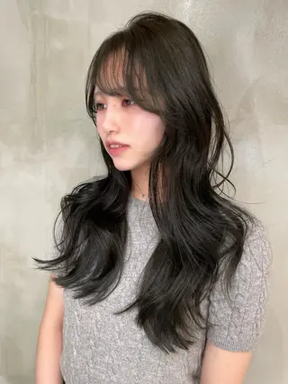 ロング 韓国✖️網紅🖤 パーマYURIYAのヘアスタイル