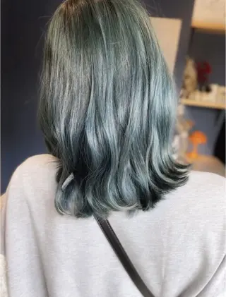 ミディアム カラー 似合わせカット Rinka🌻のヘアスタイル