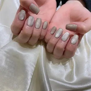 ネイル 西岡 杏のネイルデザイン