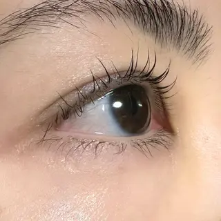 マツエク・マツパ nu ✧︎*。のヘアスタイル