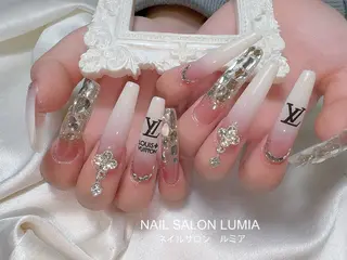ネイル ネイルサロン ルミア Lumia 店長のネイルデザイン