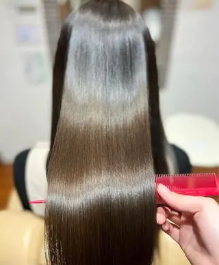 ロング いわさき ゆずほのヘアスタイル