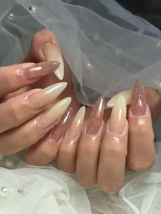 ネイル ✴︎ Delightのネイルデザイン