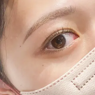 アイブロウ Narumi 🧚♂️のマツエク・マツパデザイン