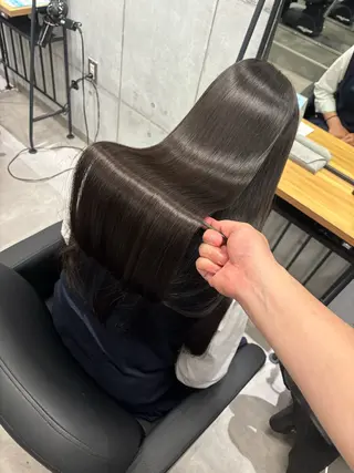 ロング amie   水戸所属・レイヤー💧艶髪 💧Syotaのヘアスタイル