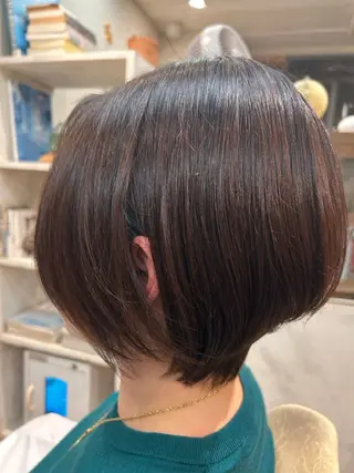 ショート 波多野 芽衣のヘアスタイル